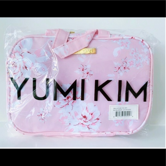 YUMI KIM Travel Makeup Case - Picture 5 of 5